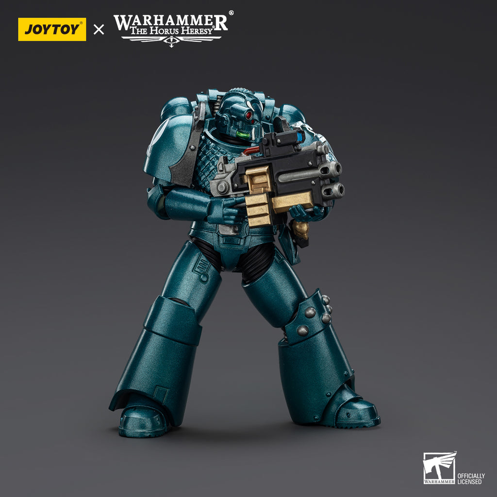 Pre-order JOYTOY Alpha Legion Headhunter With Banestrike Combi-Bolter And Power Dagger