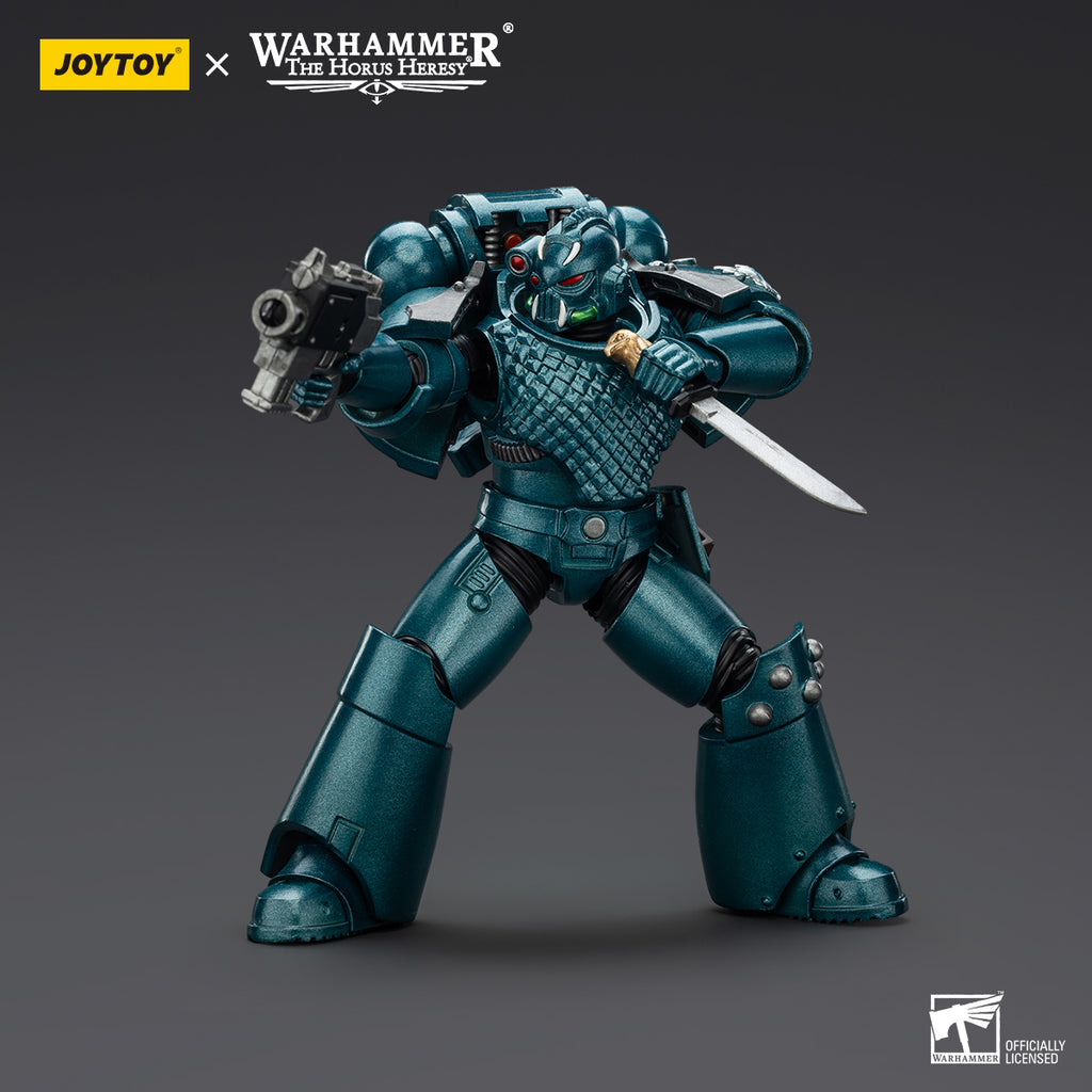 Pre-order JOYTOY Alpha Legion Headhunter With Banestrike Combi-Bolter And Power Dagger