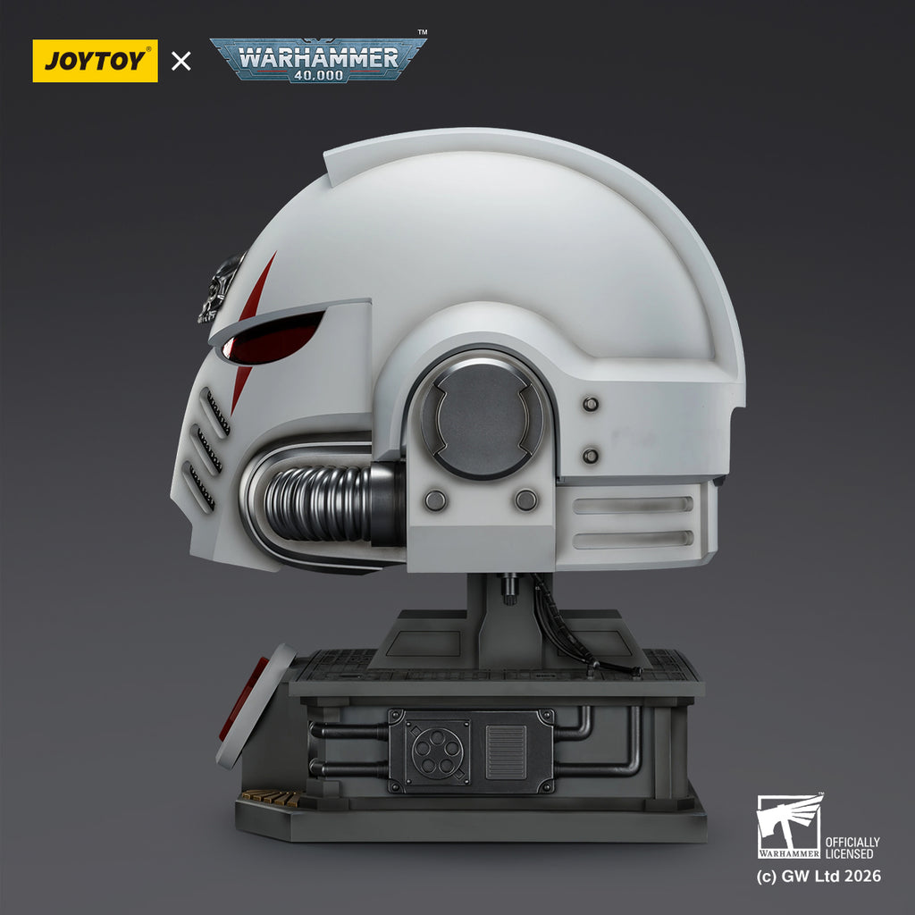 Pre-order JOYTOY  Warhammer 40,000  Scale：1/1    White Scars MkX Helmet