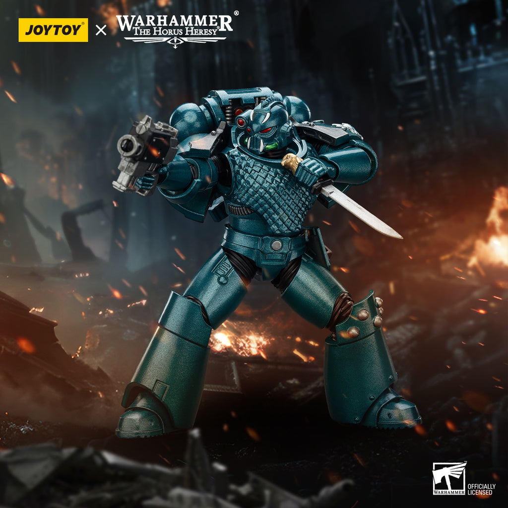 Pre-order JOYTOY Alpha Legion Headhunter With Banestrike Combi-Bolter And Power Dagger