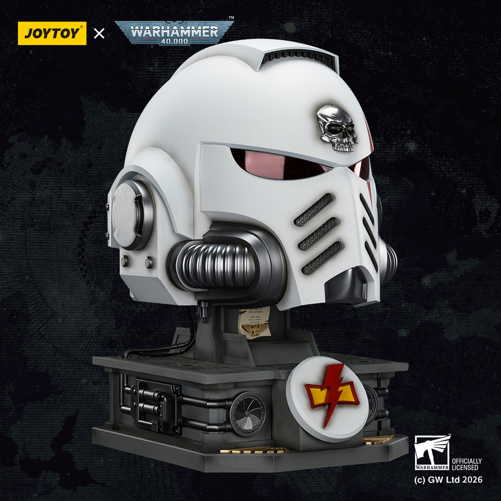 Pre-order JOYTOY  Warhammer 40,000  Scale：1/1    White Scars MkX Helmet