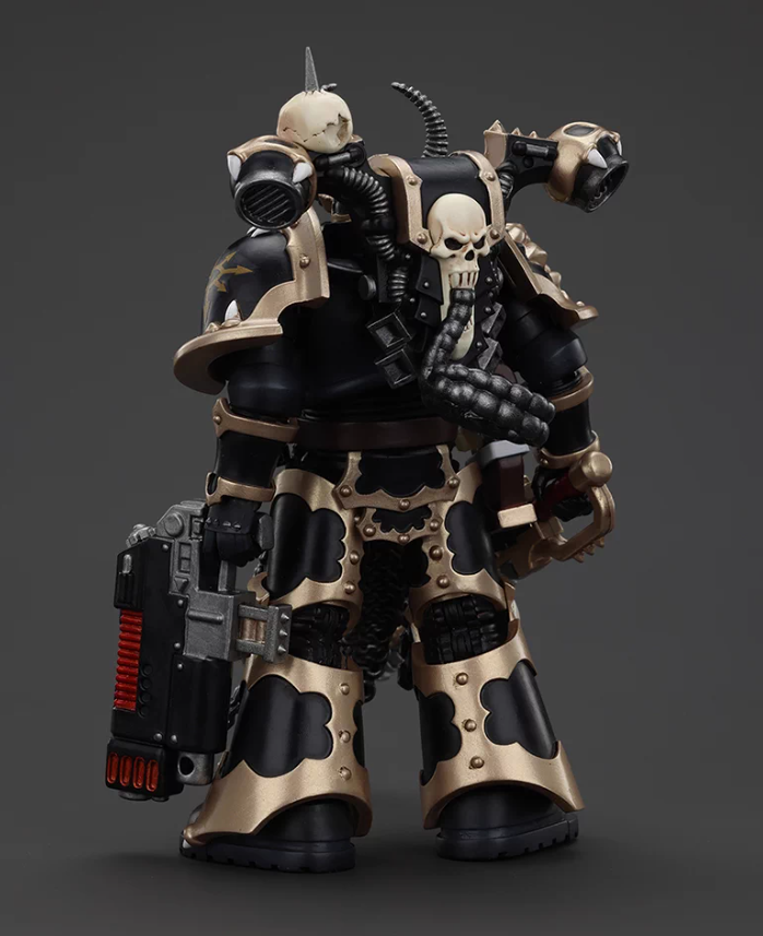 JOYTOY   Warhammer 40,000   Scale：1/18   Chaos Space Marines Black Legion Chosen with Combi-melta and chainsword