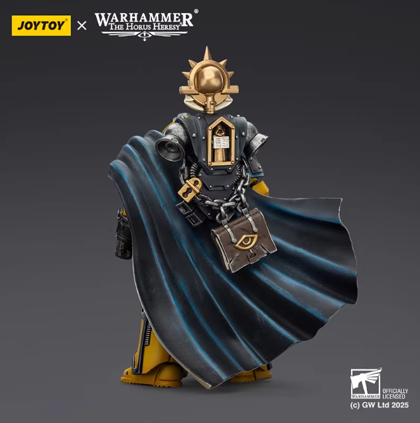 Pre-order Imperial Fists Librarian Consul with Force Axe and Bolt Pistol