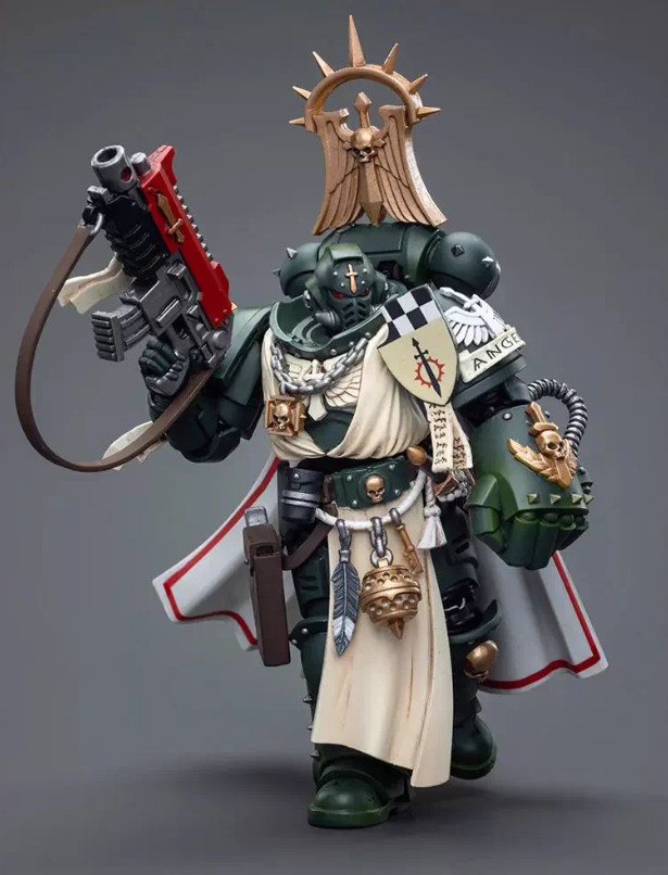 JOYTOY   Warhammer 40,000  Scale：1/18    Dark Angels Master with Power Fist