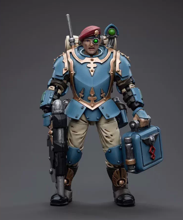 JOYTOY  Warhammer 40,000   Scale:1/18   Astra Militarum Tempestus Scions Command Squad 55th Kappic Eagles Medic