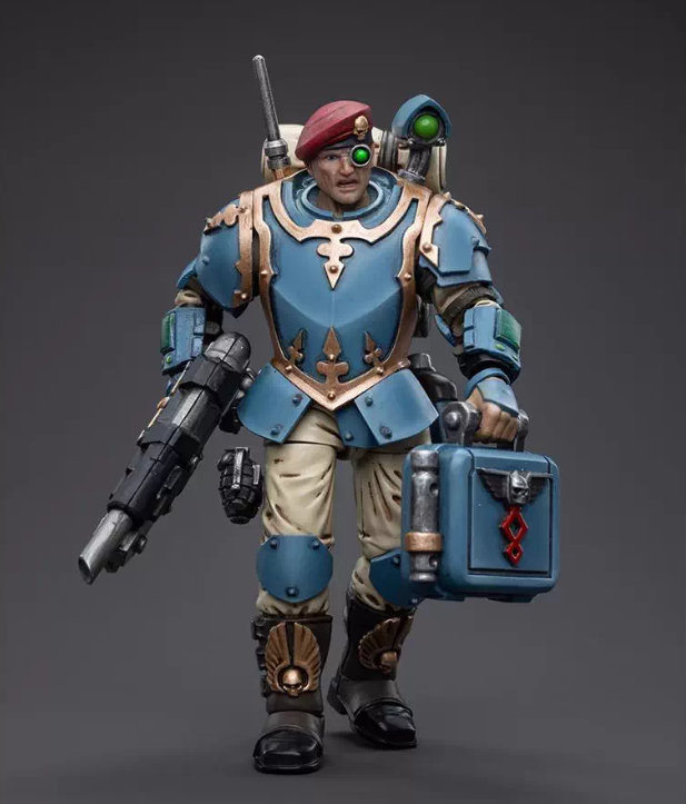 JOYTOY  Warhammer 40,000   Scale:1/18   Astra Militarum Tempestus Scions Command Squad 55th Kappic Eagles Medic