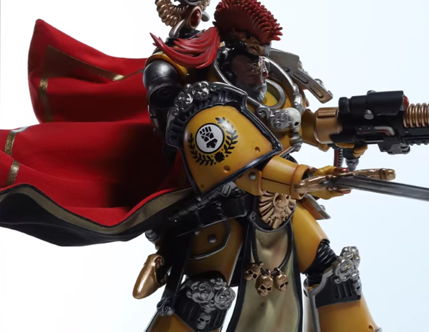 JOYTOY Warhammer 30K Imperial Fists Legion Commander Power Sword Action Figure Model Cloak Accessory Collectible