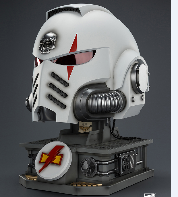Pre-order JOYTOY  Warhammer 40,000  Scale：1/1    White Scars MkX Helmet