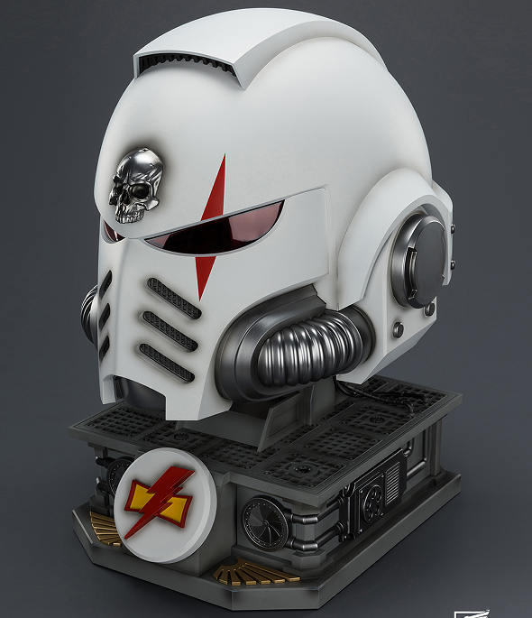 Pre-order JOYTOY  Warhammer 40,000  Scale：1/1    White Scars MkX Helmet